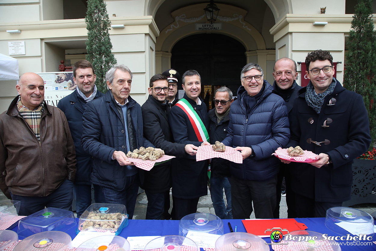 VBS_6909 - Fiera dei Santi - 12.ma Fiera Nazionale del Tartufo.jpg